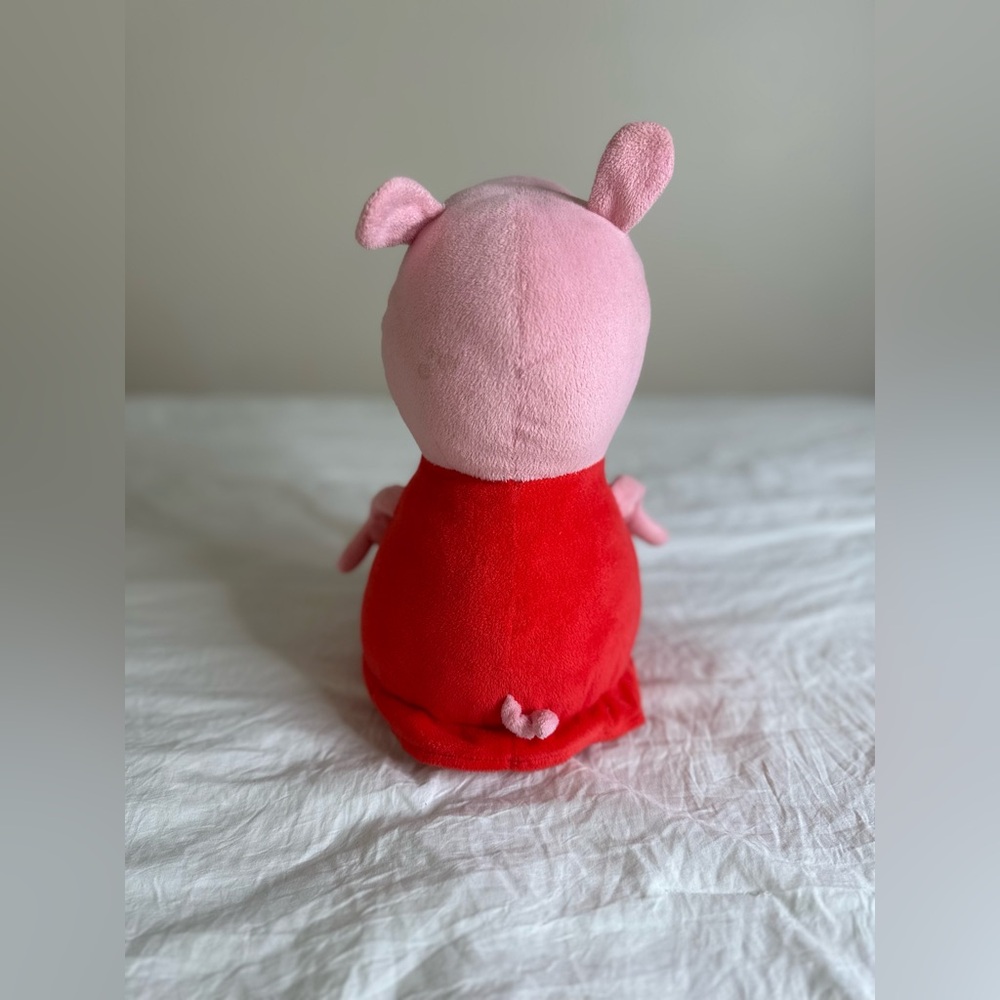 Peppa Pig plush - Picture 3 of 9